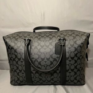 Coach Signature Canvas Large Duffle Bag W/ Custom Storage Pillow